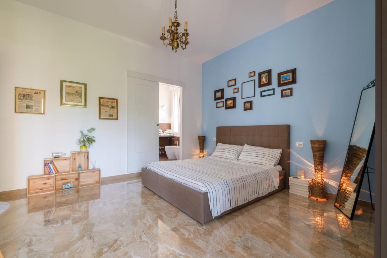 Fabula Rooms 3 Suites With Private Bathroom Bologna Bagian luar foto