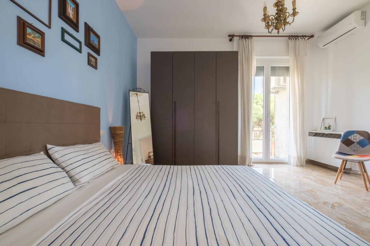 Fabula Rooms 3 Suites With Private Bathroom Bologna Bagian luar foto