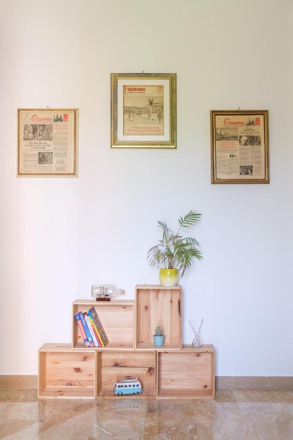 Fabula Rooms 3 Suites With Private Bathroom Bologna Bagian luar foto